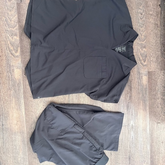 Cool max Cherokee women’s scrubs set/B57 - Picture 2 of 3